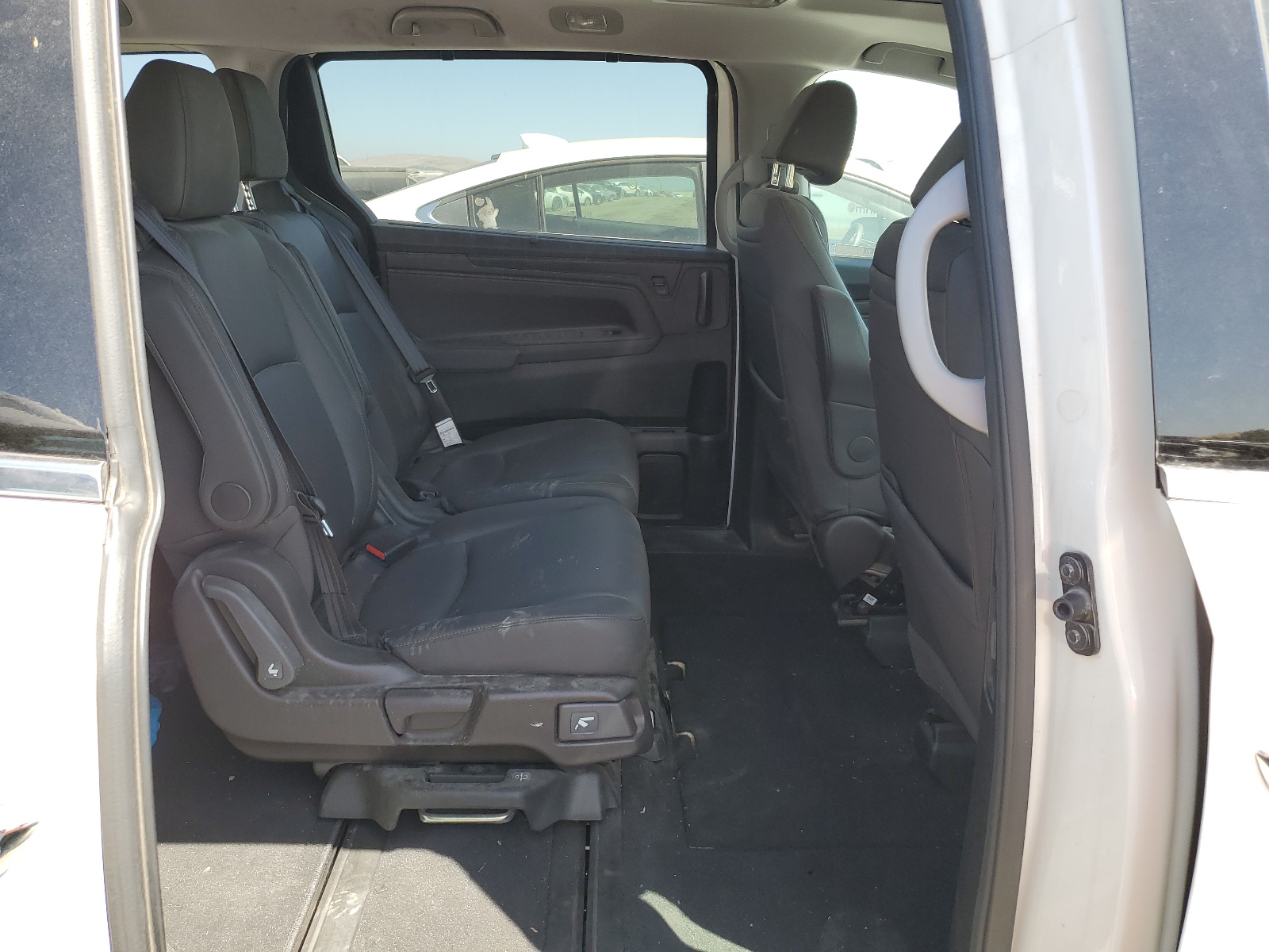 5FNRL6H92KB032070 2019 Honda Odyssey Elite