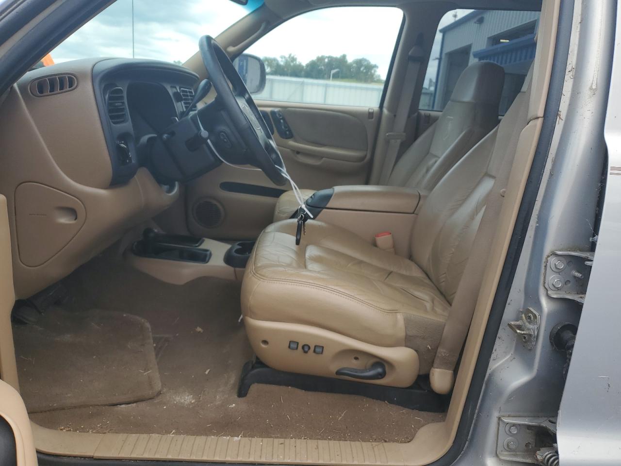 1999 Dodge Durango VIN: 1B4HS28Z6XF587112 Lot: 60438394