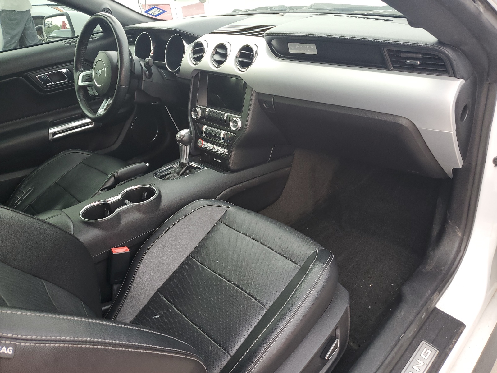 1FA6P8TH5H5310297 2017 Ford Mustang