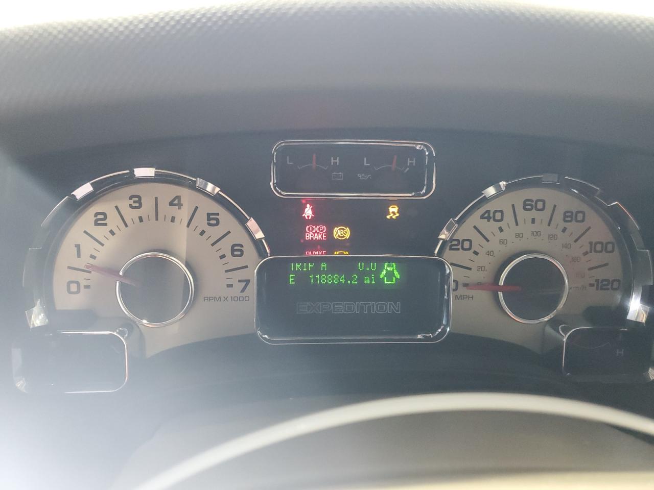 2010 Ford Expedition Limited VIN: 1FMJU1K51AEA71392 Lot: 59529784