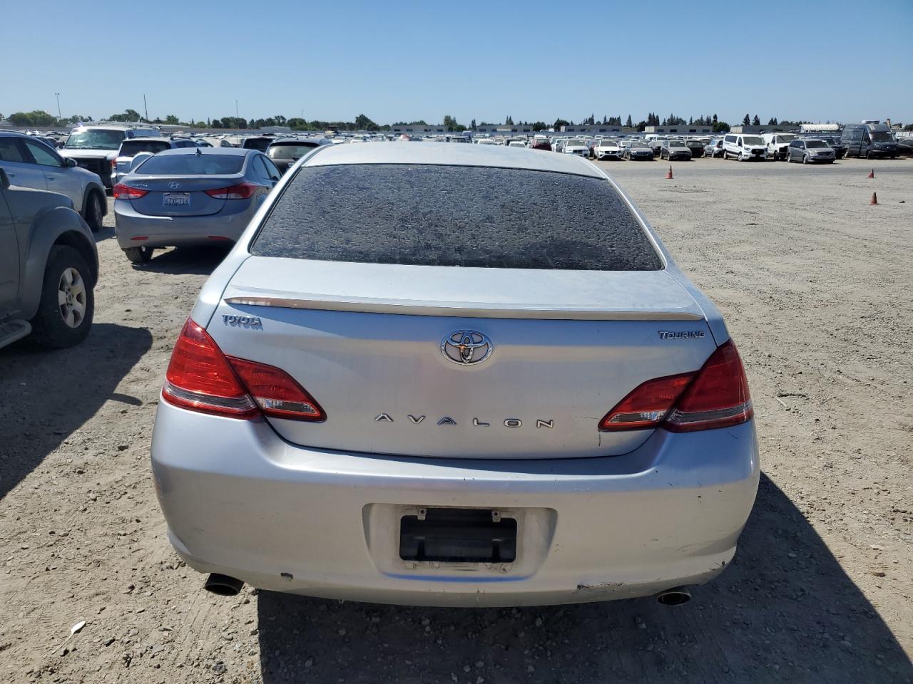 2005 Toyota Avalon Xl VIN: 4T1BK36B15U036854 Lot: 60461144