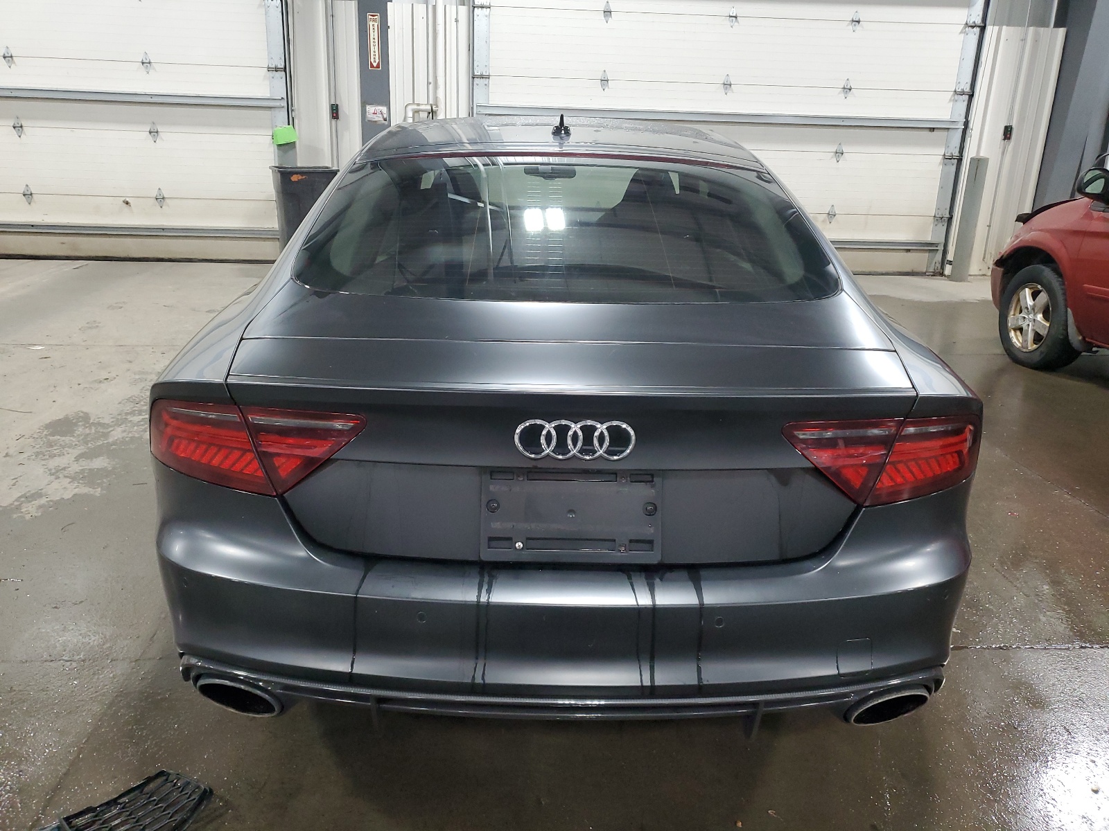 WUAW2AFC9GN900181 2016 Audi Rs7