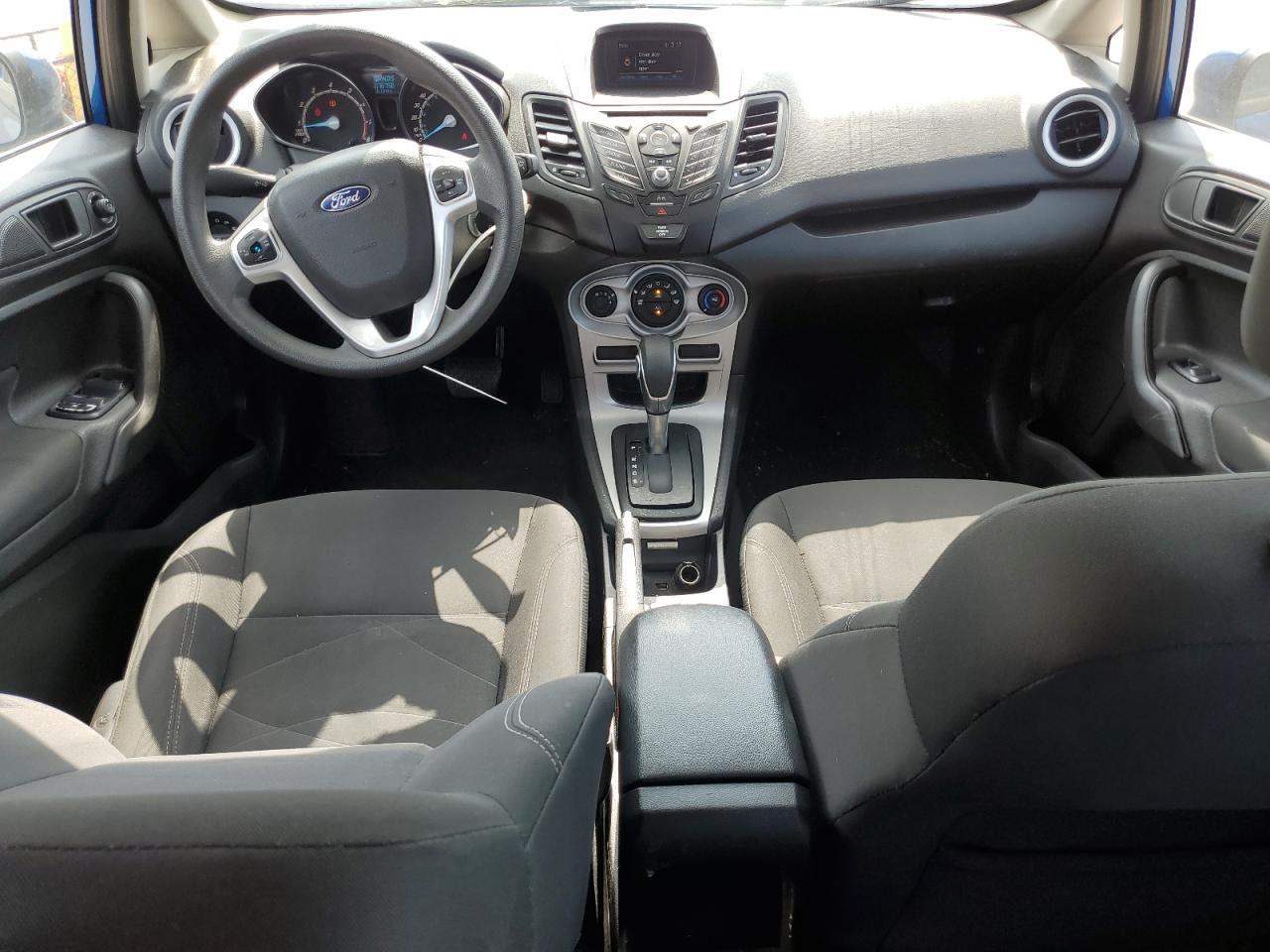 3FADP4BJ5KM147981 2019 Ford Fiesta Se