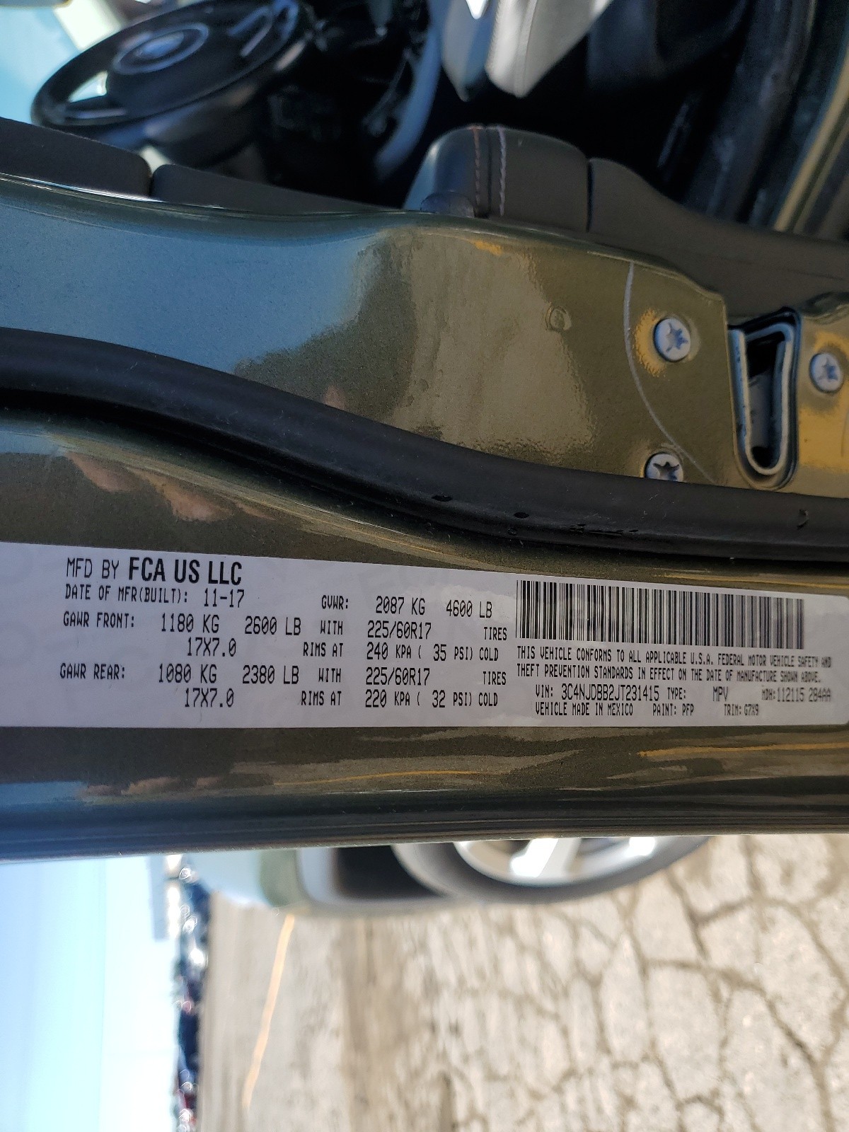 3C4NJDBB2JT231415 2018 Jeep Compass Latitude