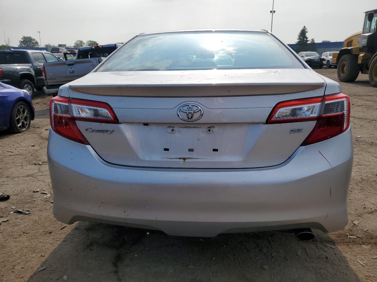 4T1BF1FK4EU455662 2014 Toyota Camry L