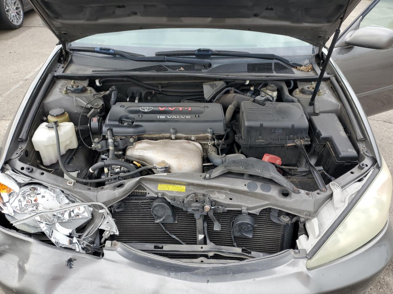 2004 Toyota Camry Le VIN: 4T1BE32K04U893761 Lot: 60637054