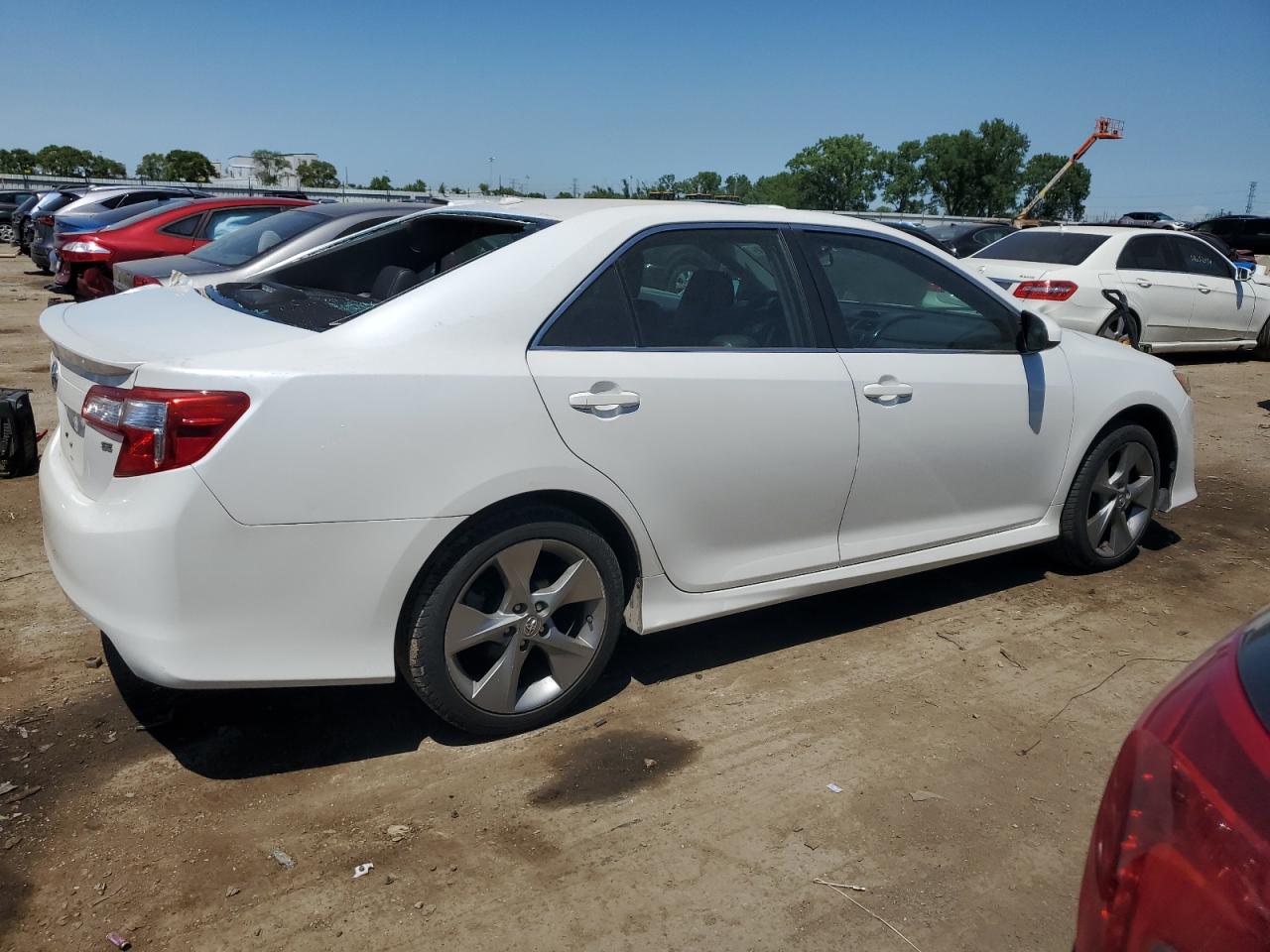 2012 Toyota Camry - Image 3