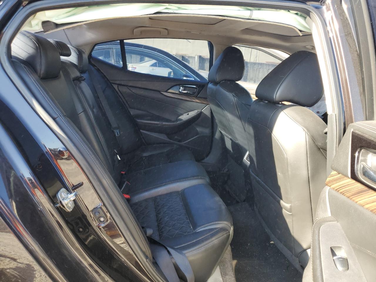 2016 Nissan Maxima - Image 10
