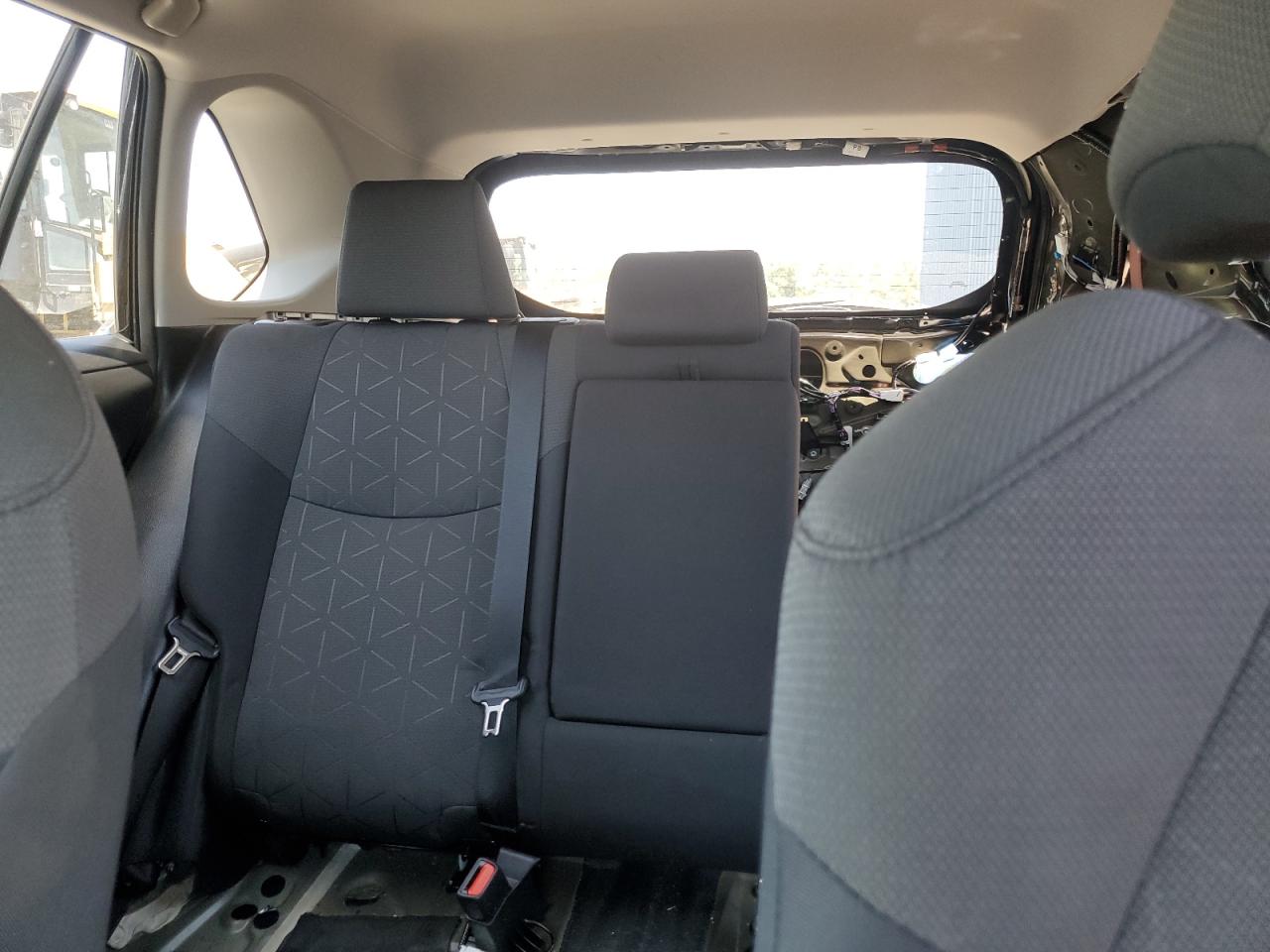 2020 Toyota RAV 4 - Image 10