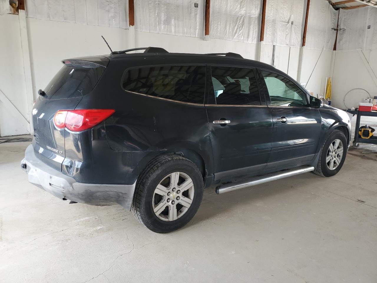 2011 Chevrolet Traverse - Image 3