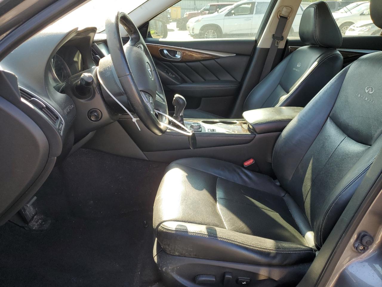 2014 Infiniti Q50 Base VIN: JN1BV7AP7EM684515 Lot: 60301054