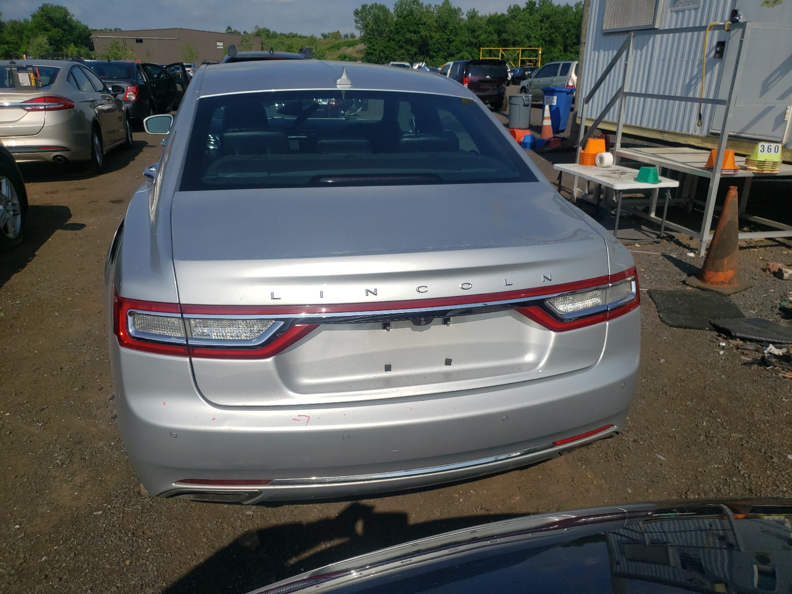 1LN6L9HK6J5617155 2018 Lincoln Continental