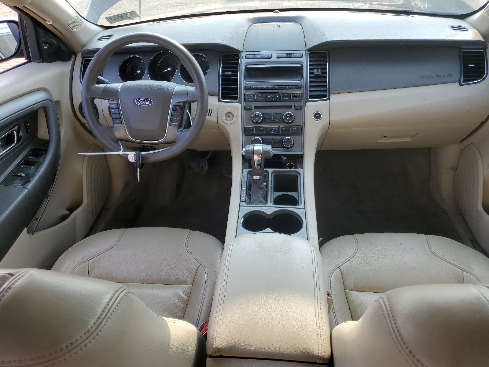 1FAHP2DW2CG130646 2012 Ford Taurus Se