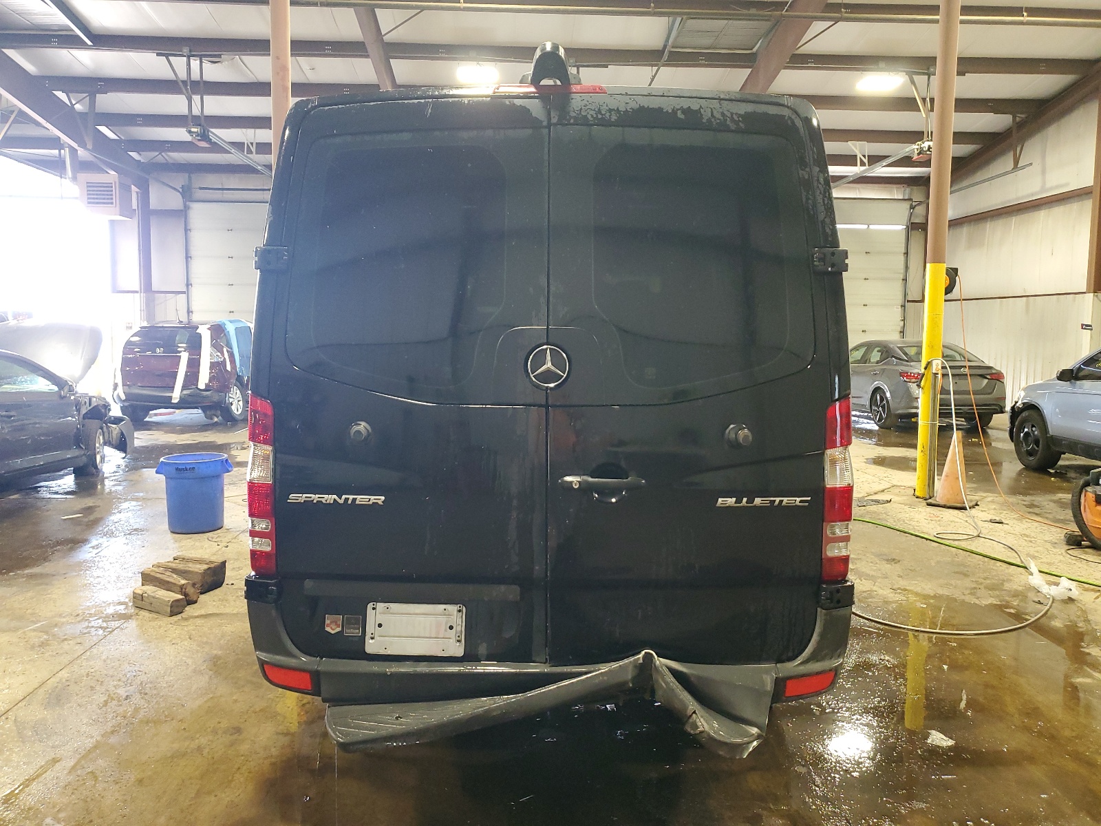 WD3PE7DC1E5892244 2014 Mercedes-Benz Sprinter 2500