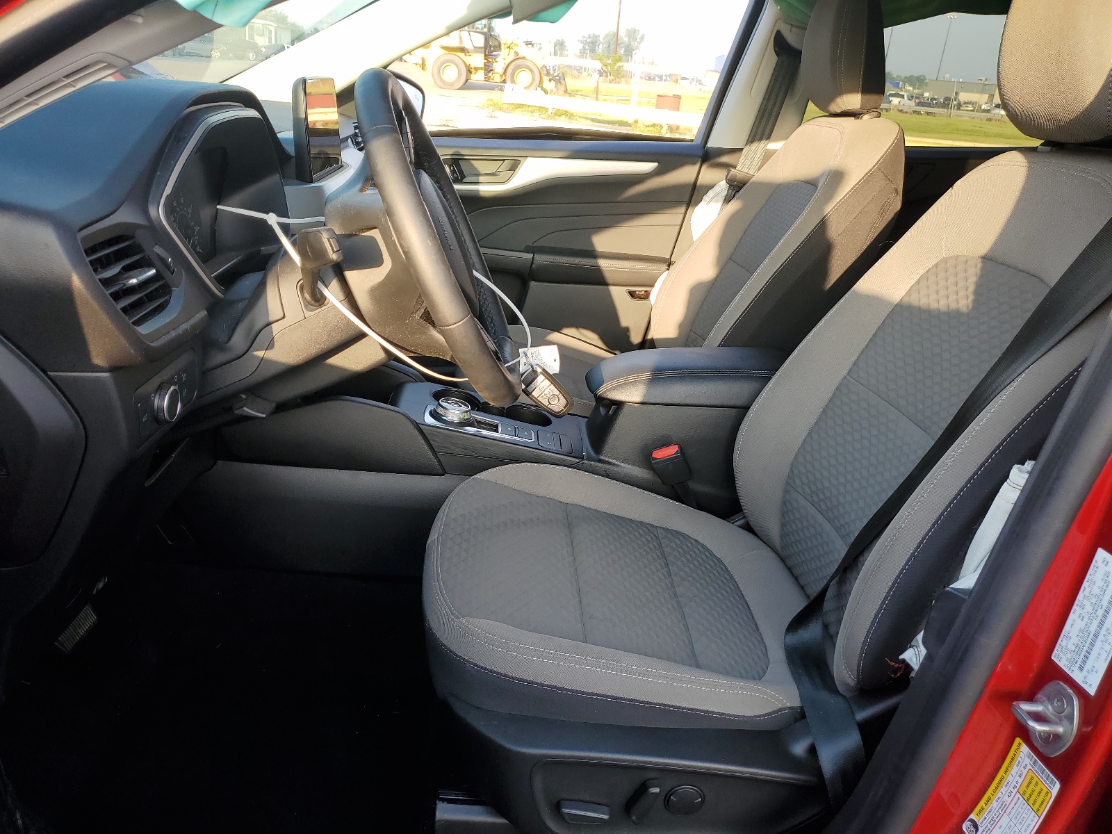 1FMCU9G64NUB54982 2022 Ford Escape Se