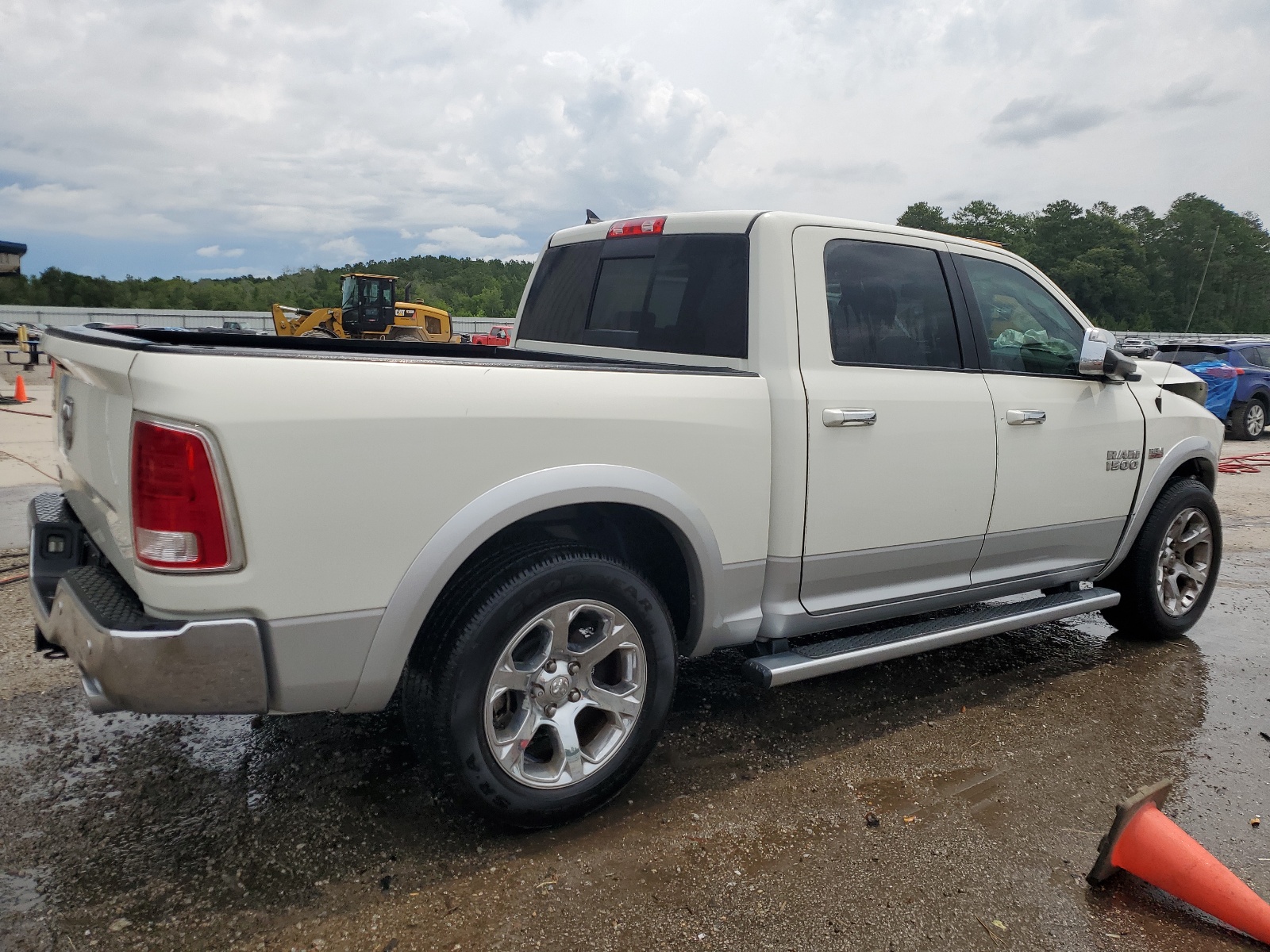 2017 Ram 1500 Laramie vin: 1C6RR6NT1HS513705