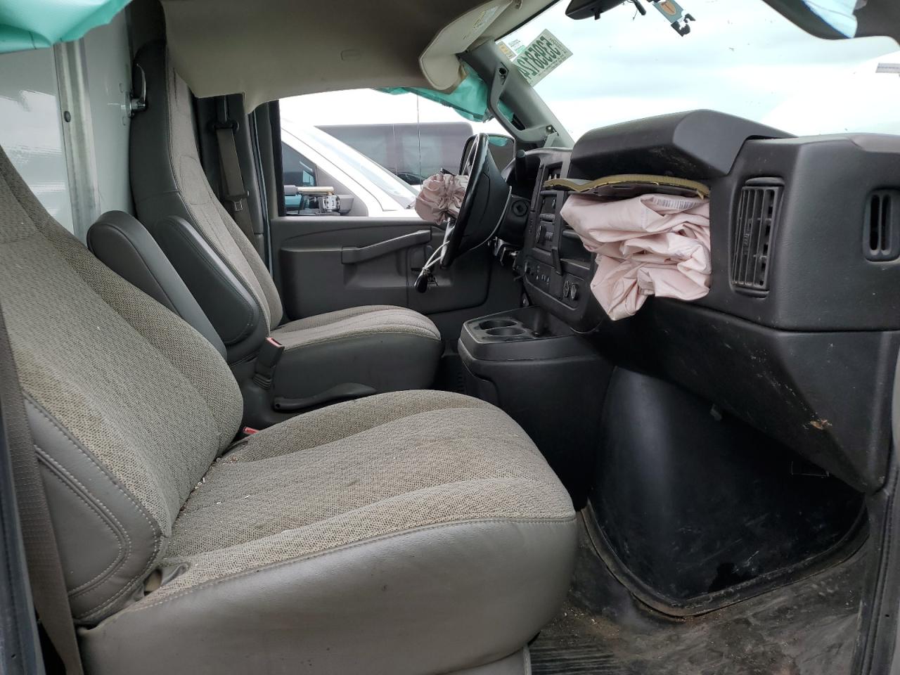 2020 Chevrolet Express G3500 VIN: 1GB0GRFG9L1274000 Lot: 53958124