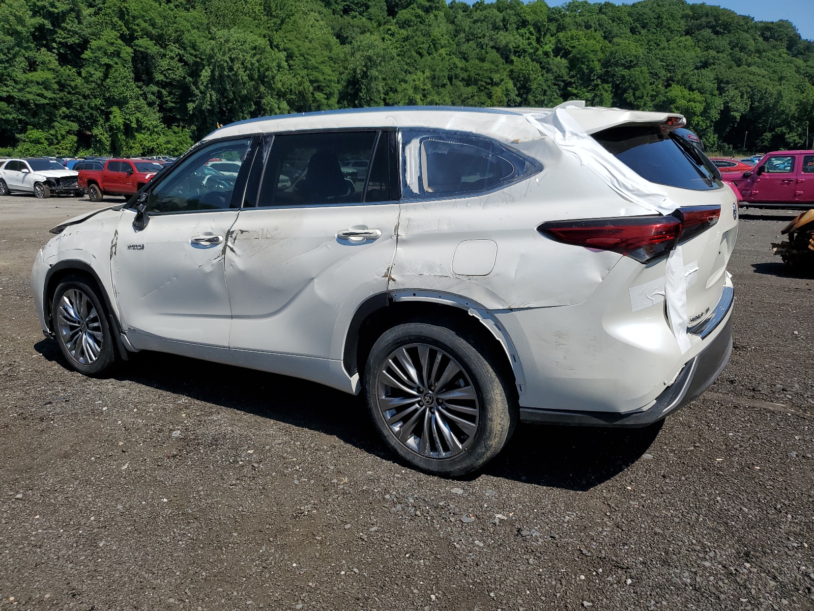 2020 Toyota Highlander Hybrid Platinum vin: 5TDEBRCHXLS010848