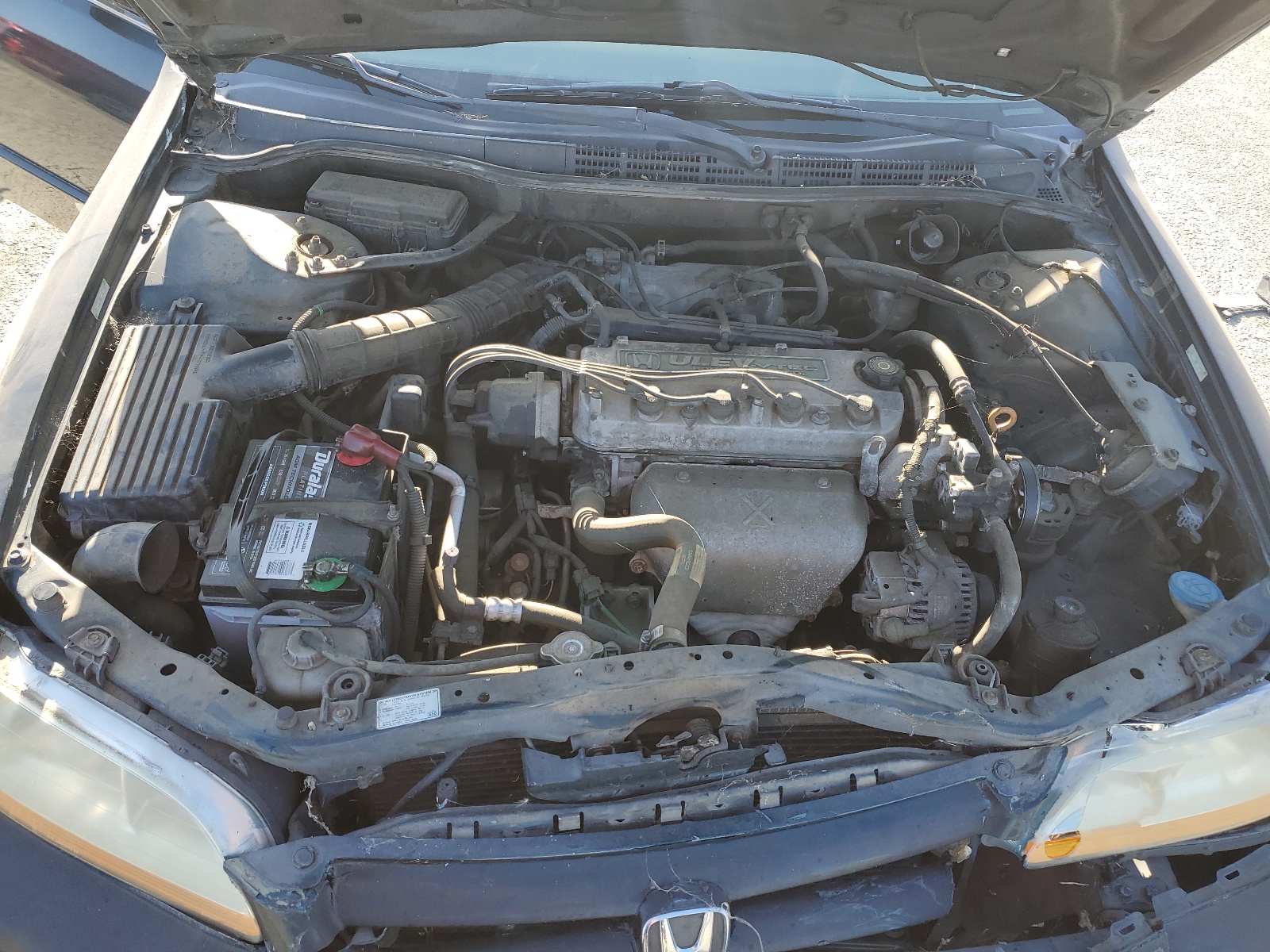 1HGCG66551A047052 2001 Honda Accord Lx