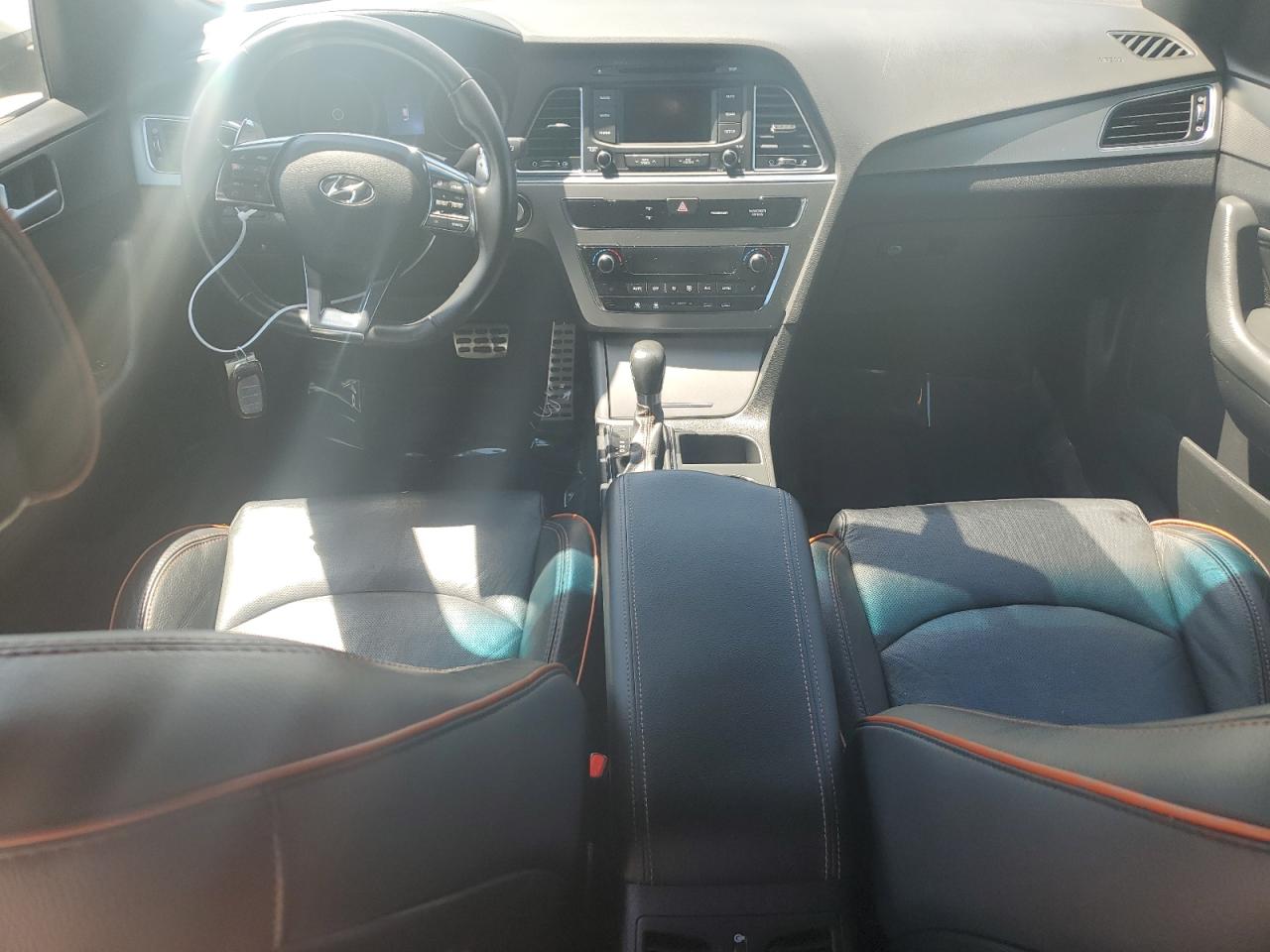 2015 Hyundai Sonata Sport VIN: 5NPE34AB8FH088540 Lot: 75487764