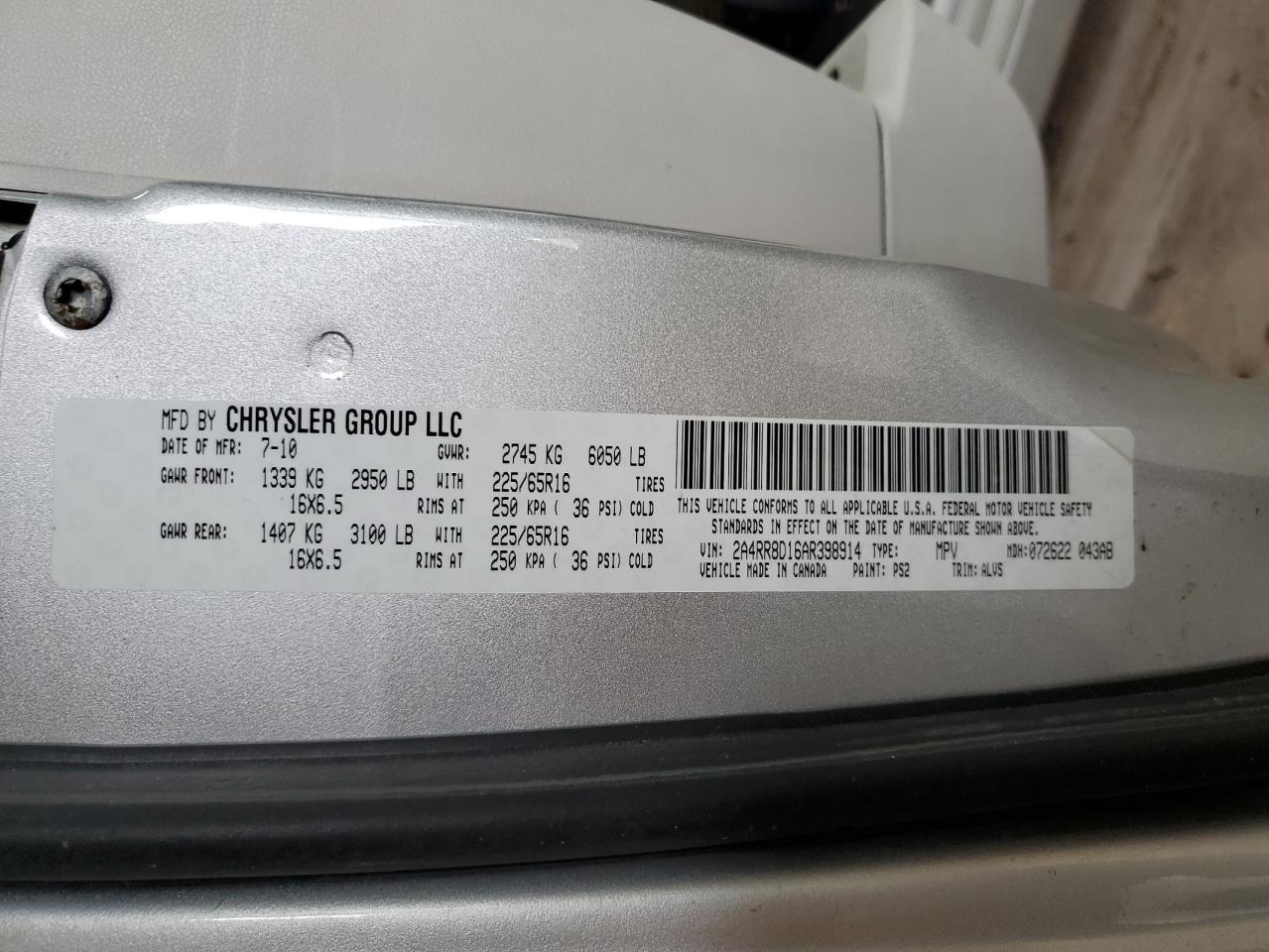 2010 Chrysler Town & Country Touring Plus VIN: 2A4RR8D16AR398914 Lot: 57052094