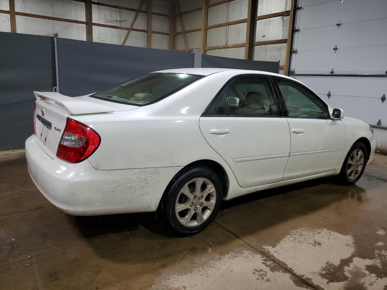 2004 Toyota Camry Le VIN: JTDBE32K840269055 Lot: 59438654