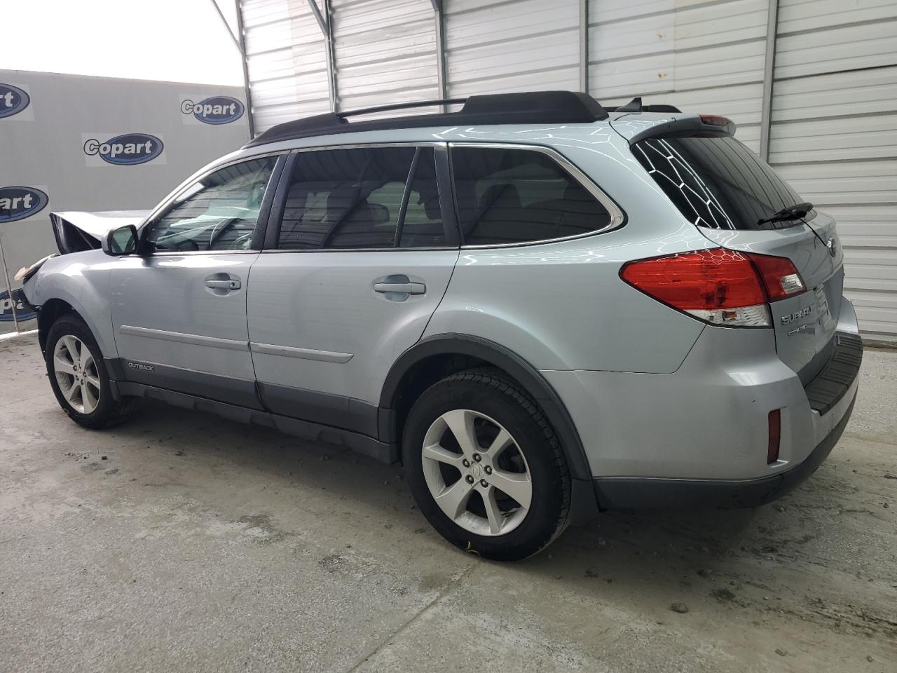 2014 Subaru Outback - Image 2
