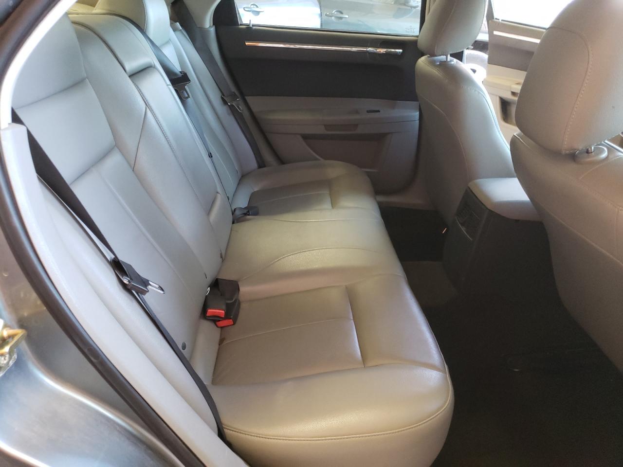 2006 Chrysler 300 Touring VIN: 2C3KA53G76H355588 Lot: 58768904