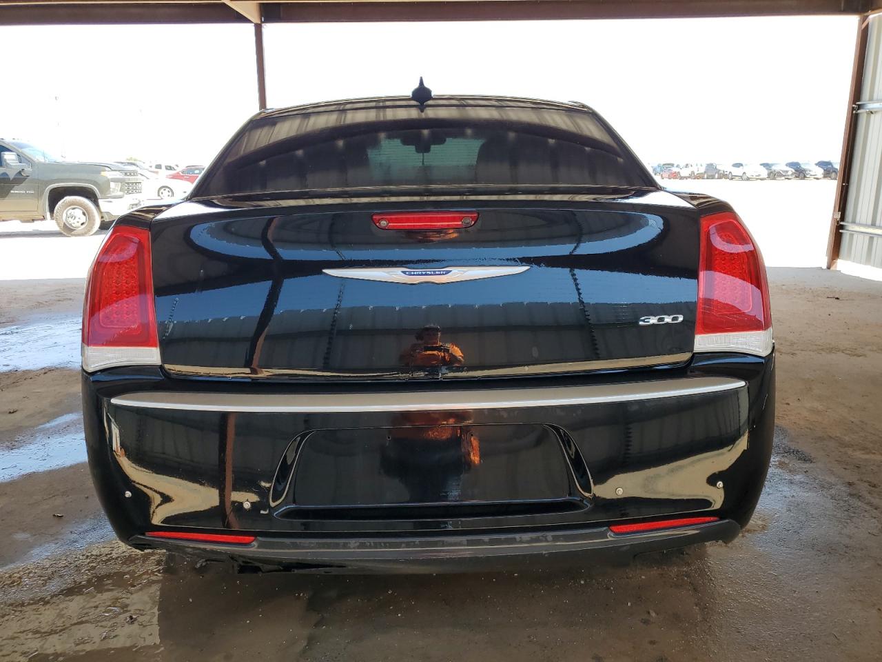 2019 Chrysler 300 Touring VIN: 2C3CCAAGXKH610142 Lot: 60648344