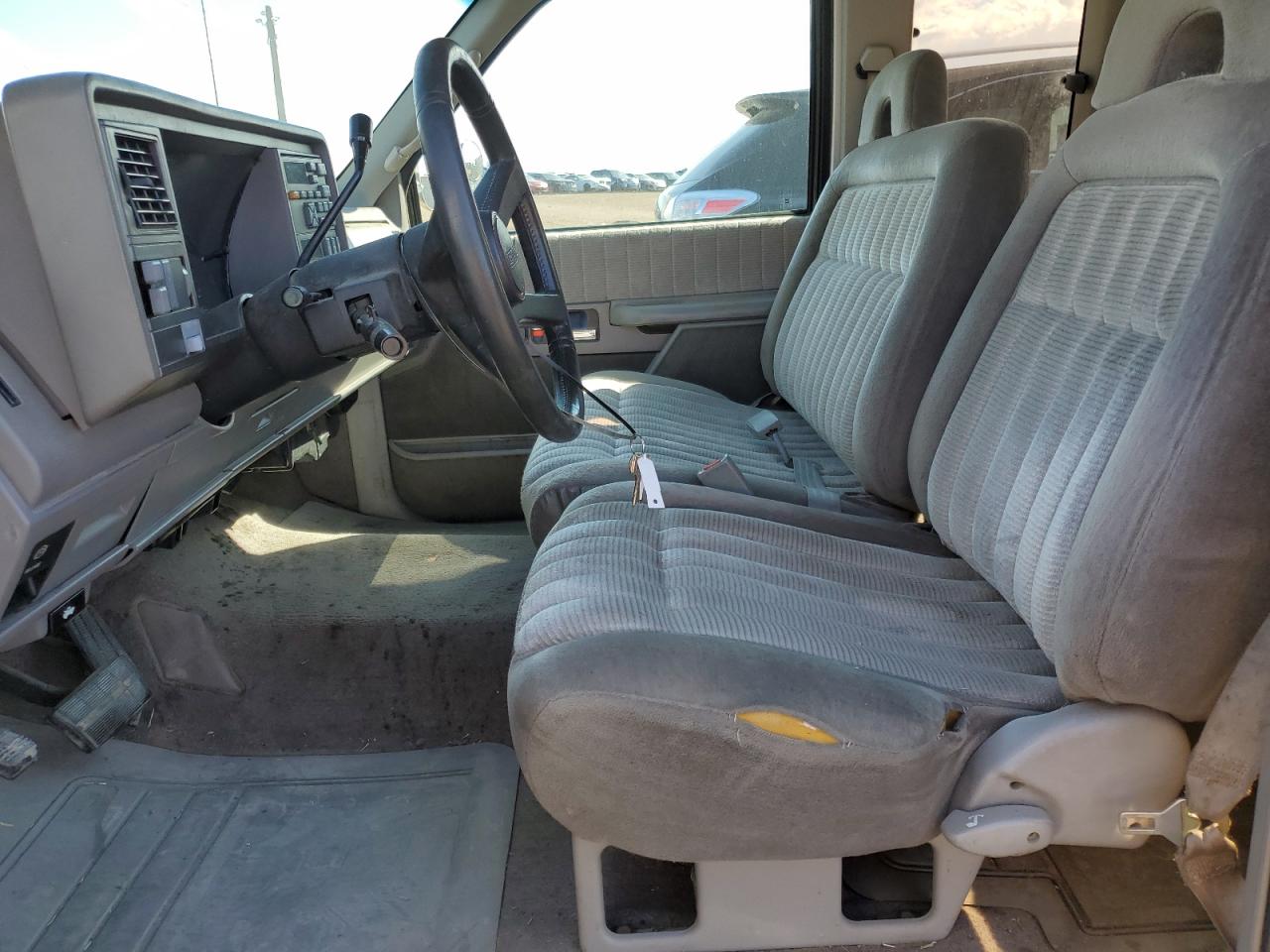 1993 GMC Sierra C1500 VIN: 2GTEC19KXP1558931 Lot: 59452714