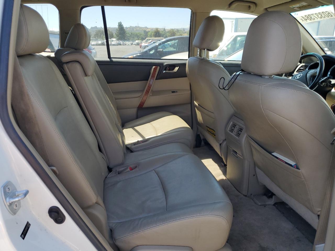 2008 Toyota Highlander Limited VIN: JTEDS42A982052599 Lot: 60337384