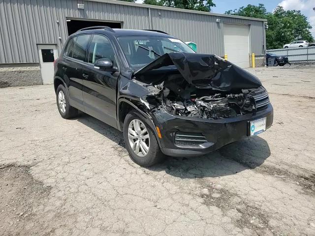 2017 Volkswagen Tiguan S VIN: WVGAV7AX9HK001637 Lot: 57260224