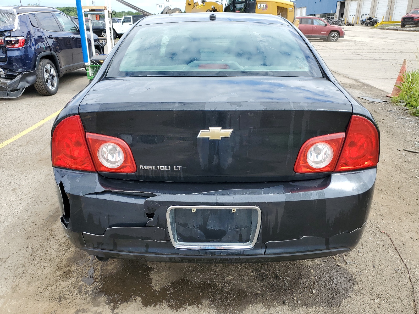 1G1ZD5EB7AF137205 2010 Chevrolet Malibu 2Lt