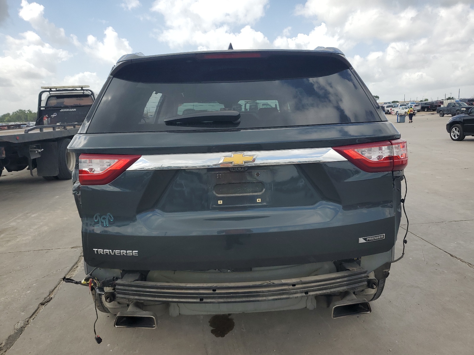 1GNERKKW5JJ228782 2018 Chevrolet Traverse Premier
