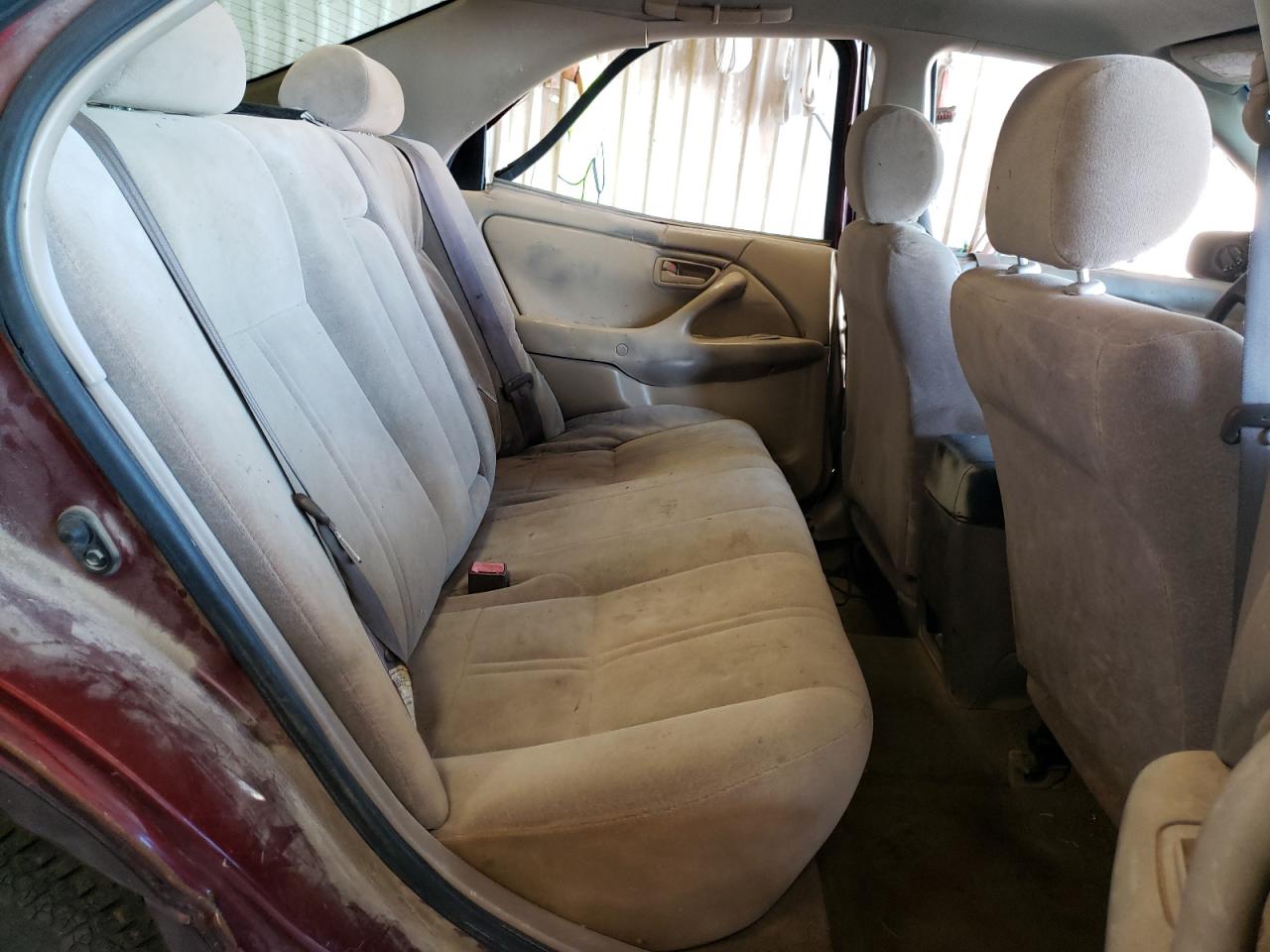 1999 Toyota Camry Le VIN: JT2BG22K2X0294048 Lot: 58981234