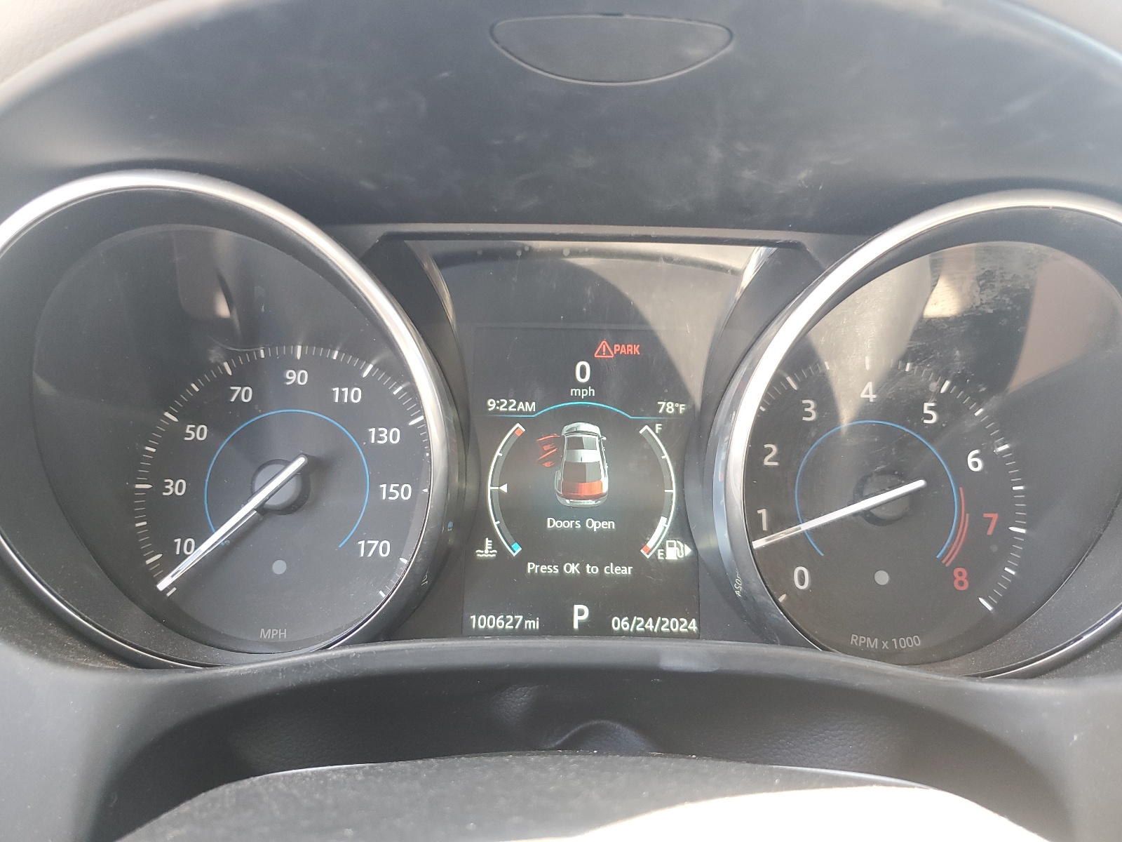 SAJAD4BG2HA946814 2017 Jaguar Xe Premium