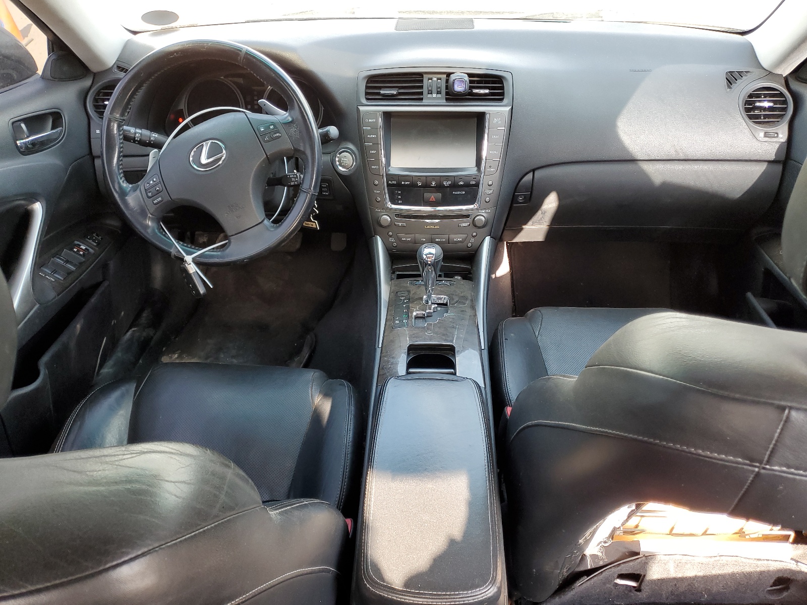 JTHCK262095028679 2009 Lexus Is 250