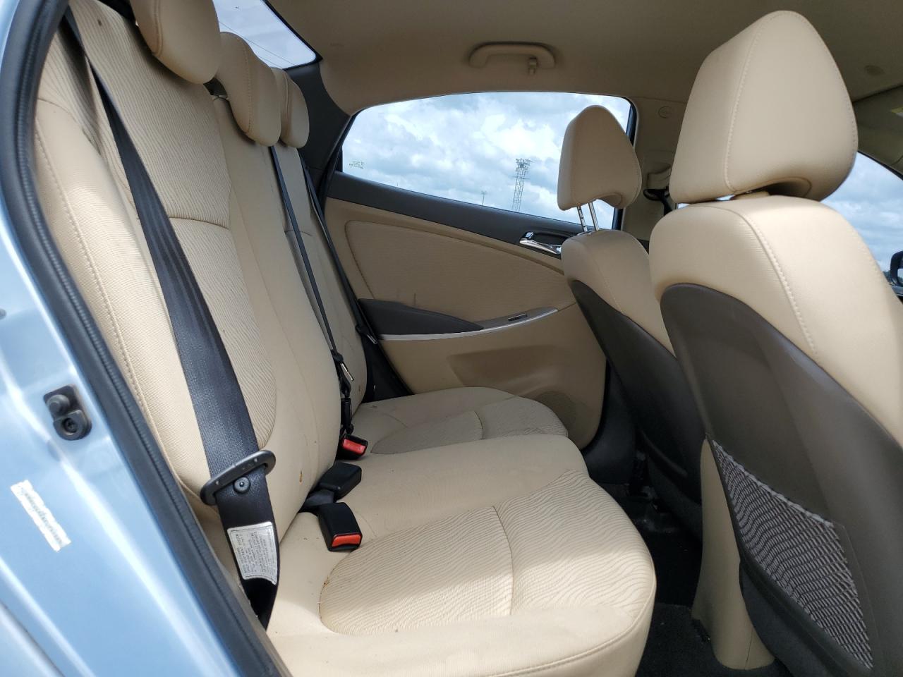 2014 Hyundai Accent Gls VIN: KMHCU4AE8EU751569 Lot: 60158064