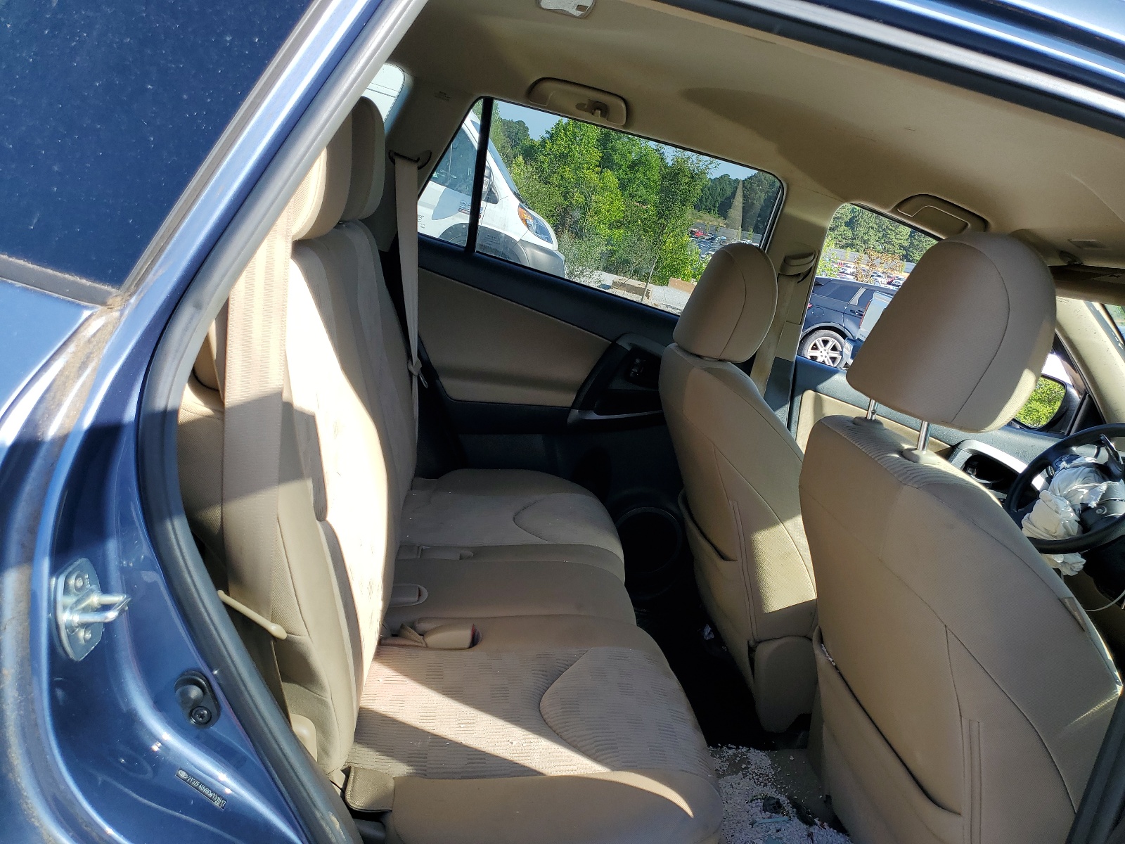 2T3ZF4DV8CW131812 2012 Toyota Rav4