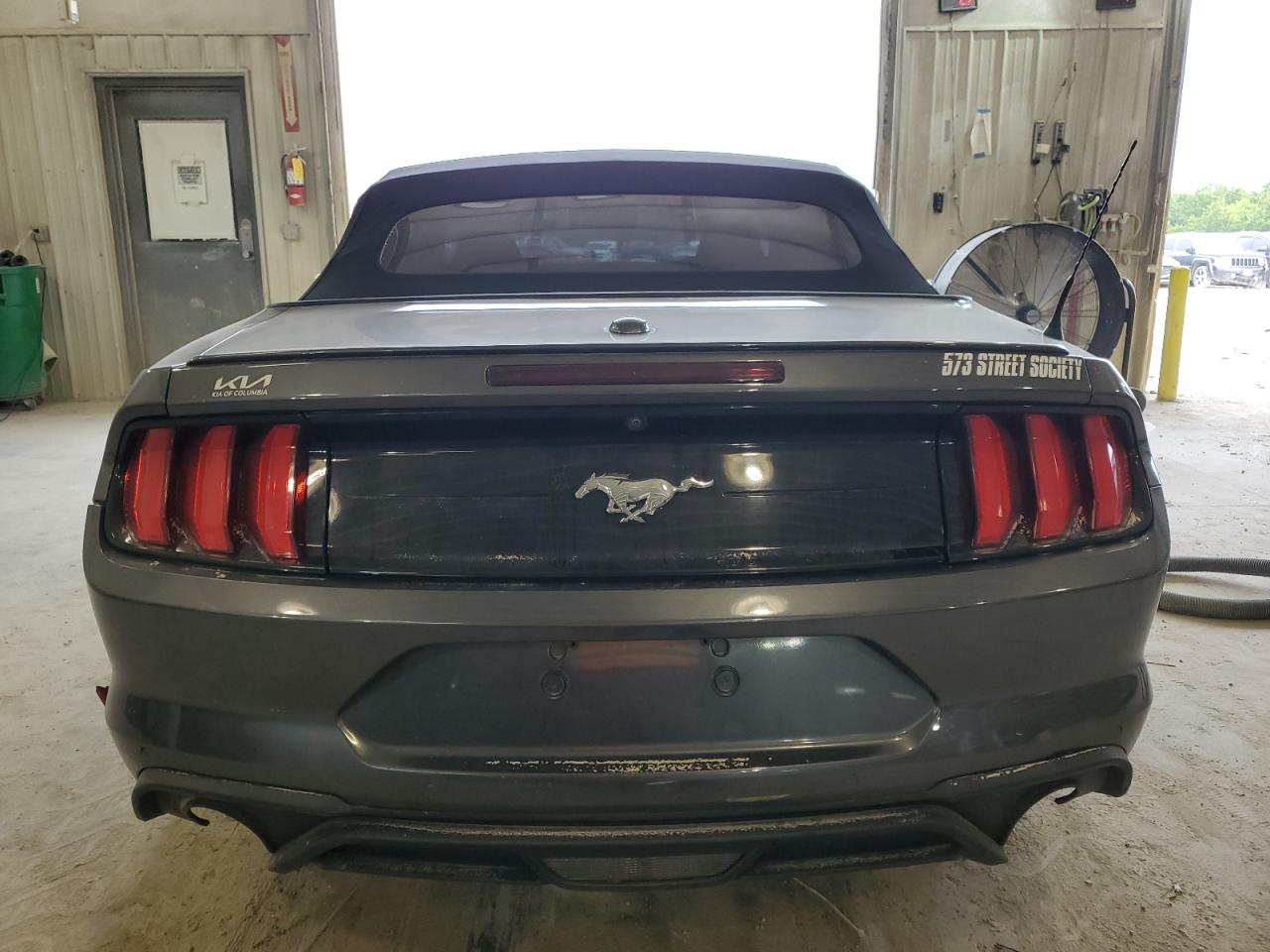 2020 Ford Mustang VIN: 1FATP8UH8L5179795 Lot: 54597875