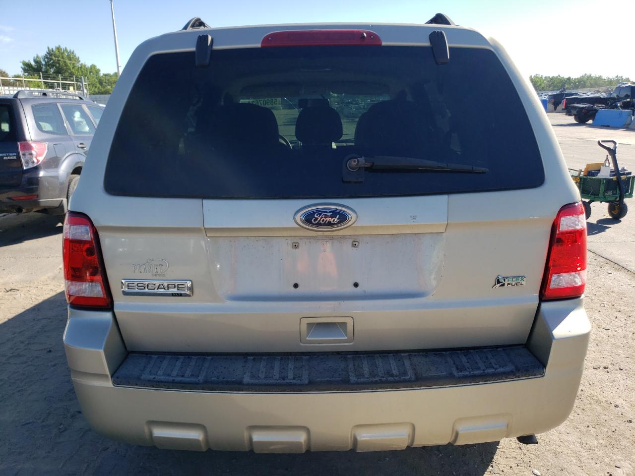 1FMCU9DG0BKA27649 2011 Ford Escape Xlt