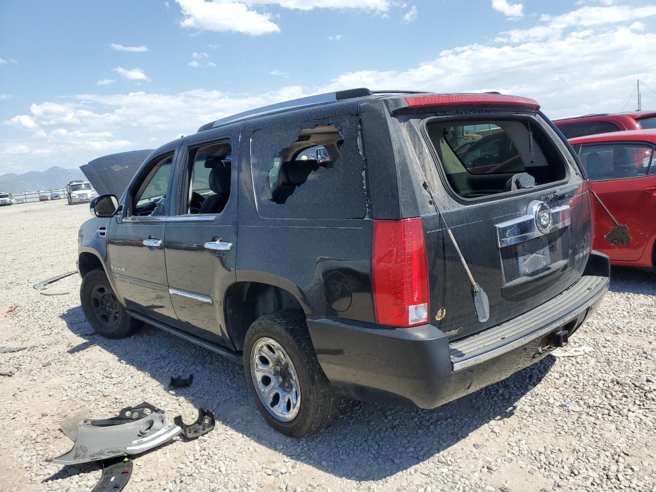 2007 Cadillac Escalade Luxury VIN: 1GYFK63847R391503 Lot: 58165354