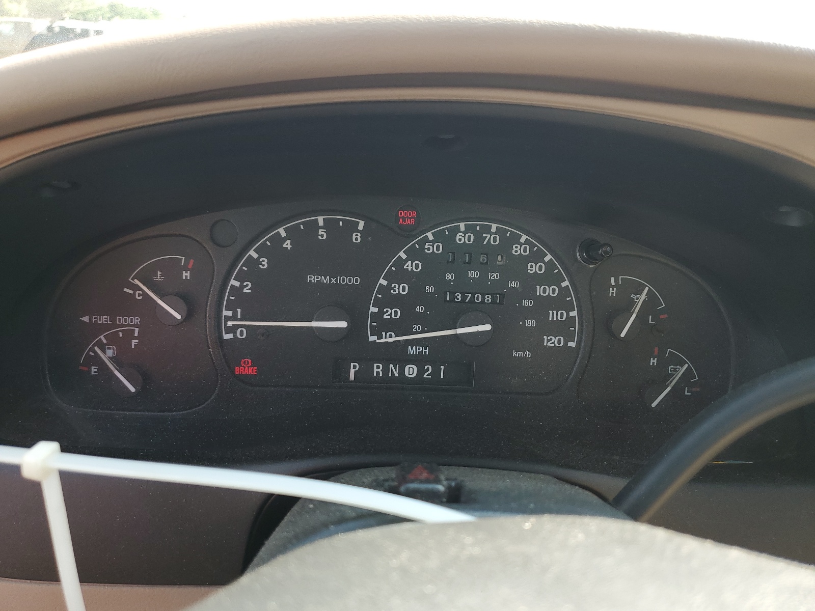 1FMZU34E9XZB89977 1999 Ford Explorer