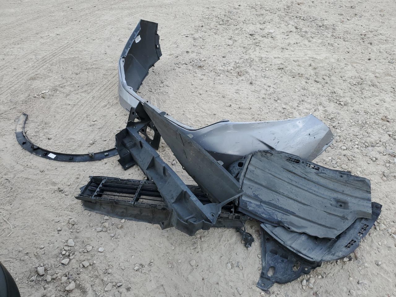 2017 Honda Cr-V Lx VIN: 7FARW5H37HE011340 Lot: 61048834