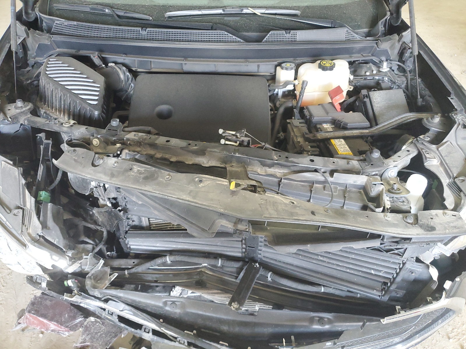 1GNEVKKW5KJ158424 2019 Chevrolet Traverse Premier