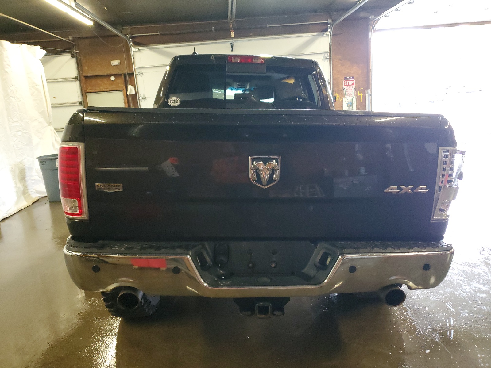 1C6RR7JT2DS702191 2013 Ram 1500 Laramie