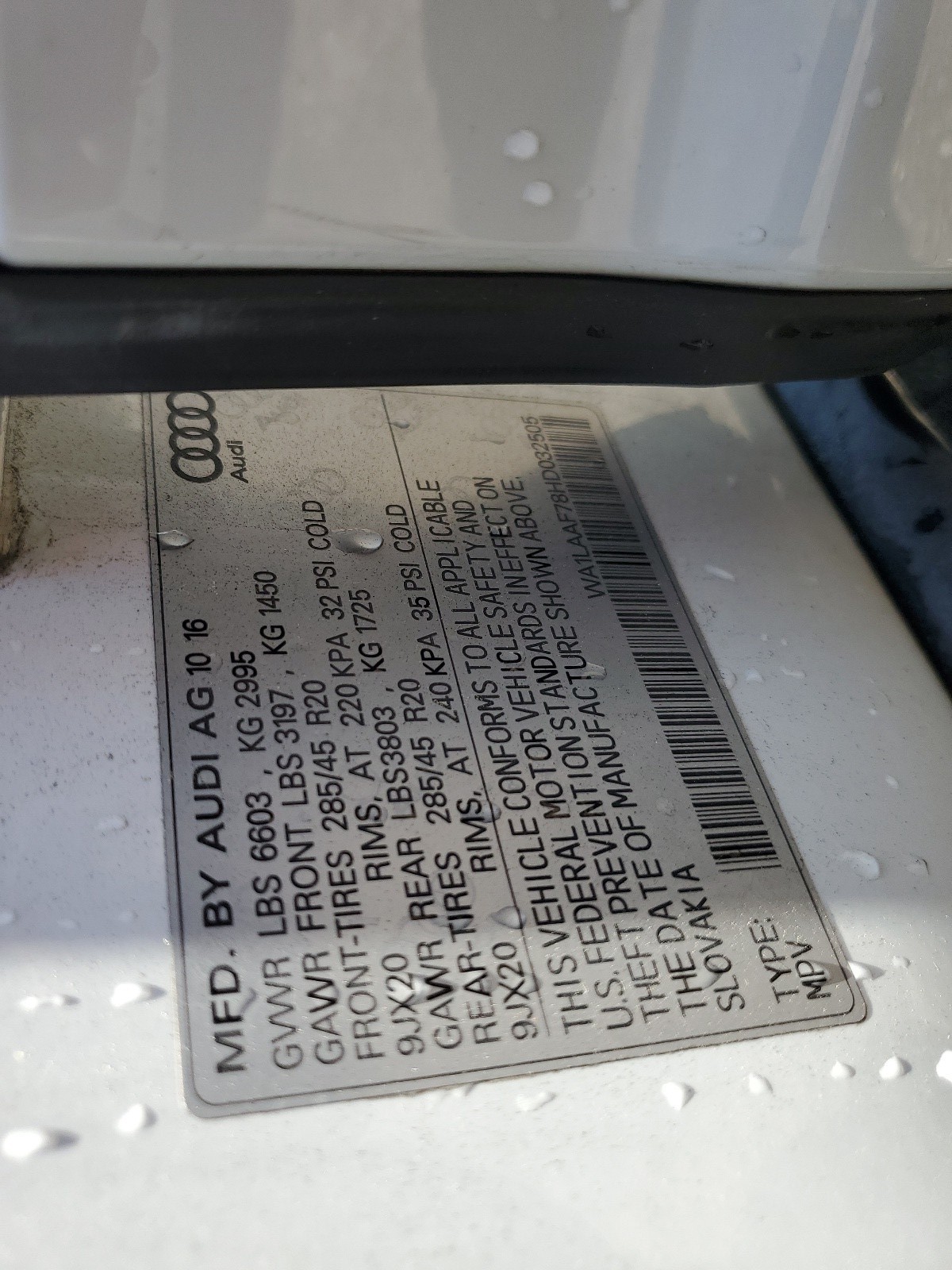 WA1LAAF78HD032505 2017 Audi Q7 Premium Plus