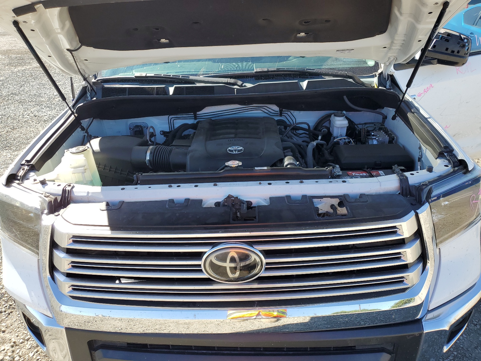 5TFHY5F15KX795615 2019 Toyota Tundra Crewmax Limited