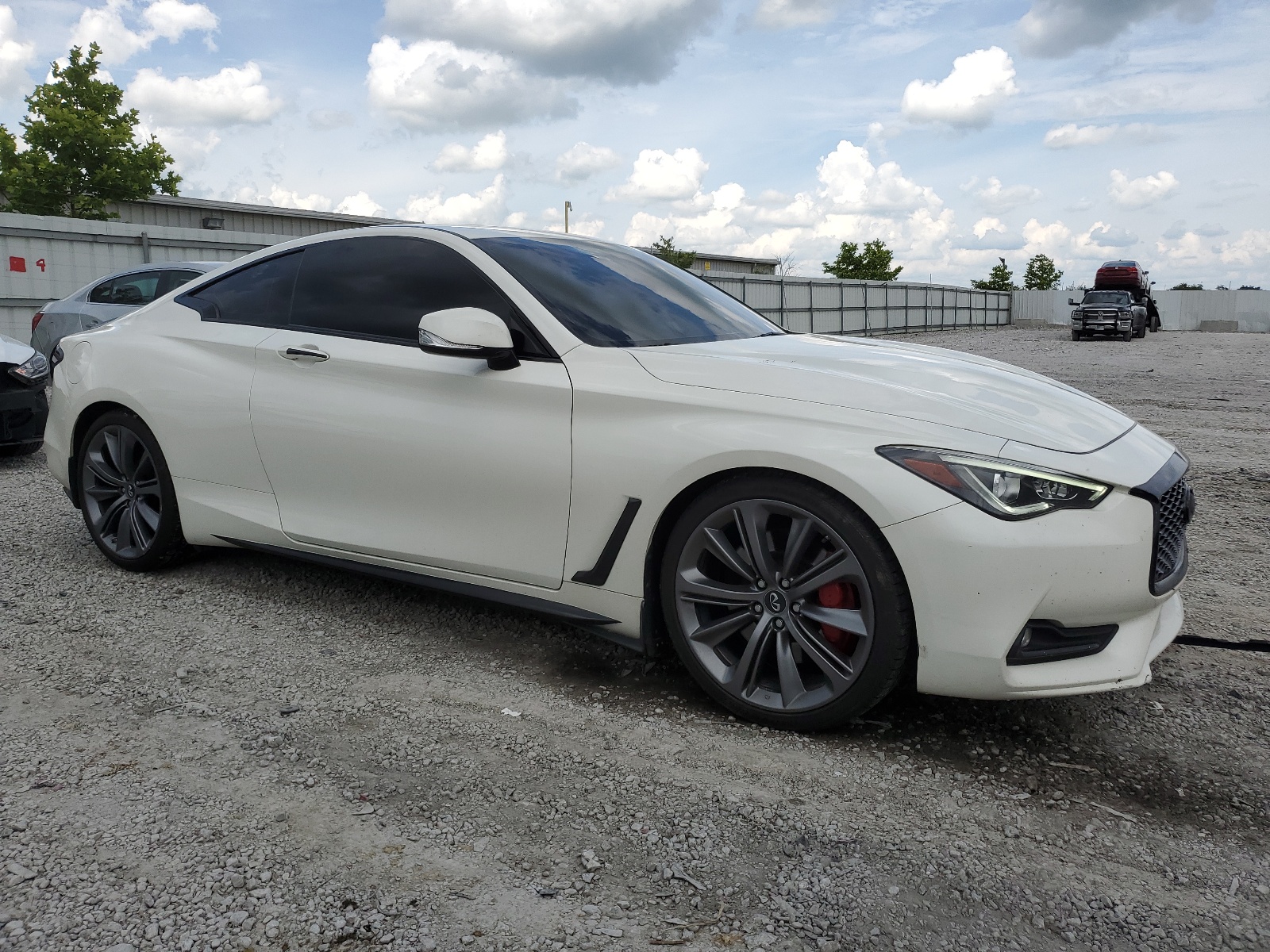 JN1FV7EK3JM530779 2018 Infiniti Q60 Red Sport 400