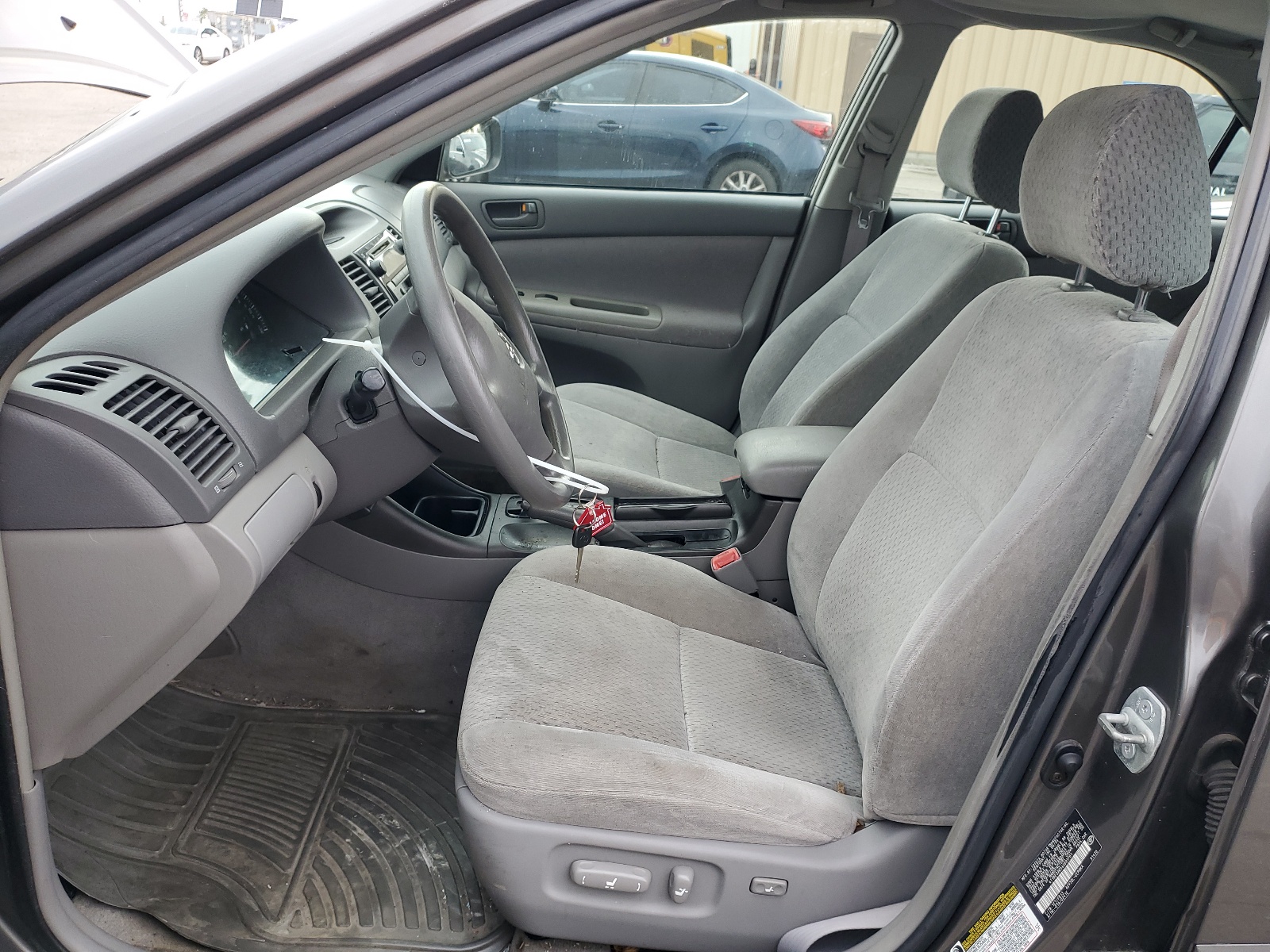 4T1BE32K04U893761 2004 Toyota Camry Le